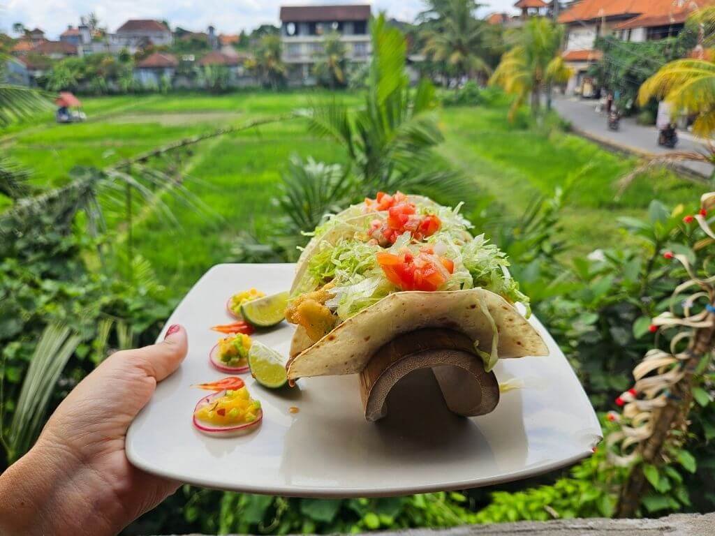 Ubud met kinderen – Mexicaans eten bij Taco Fiesta met uitzicht op rijstvelden